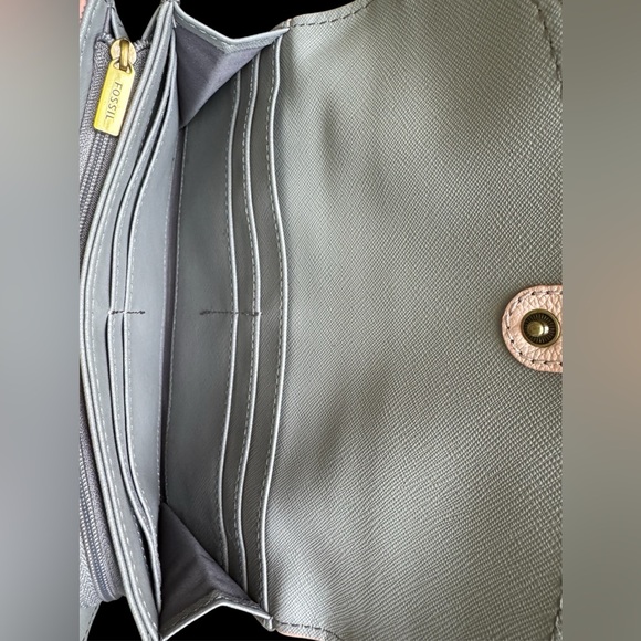 Fossil Pink Leather Women's Wallet / Clutch/ Organizer - Picture 10 of 16